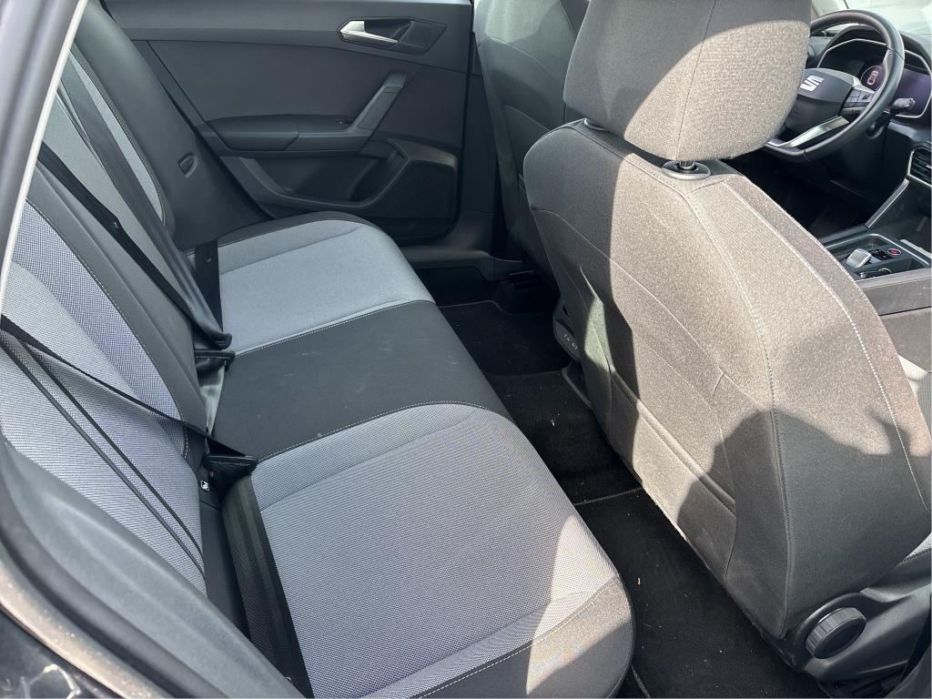 SEAT LEON 1.5 eTSI Hybrid 115 DSG7 Business 2025
