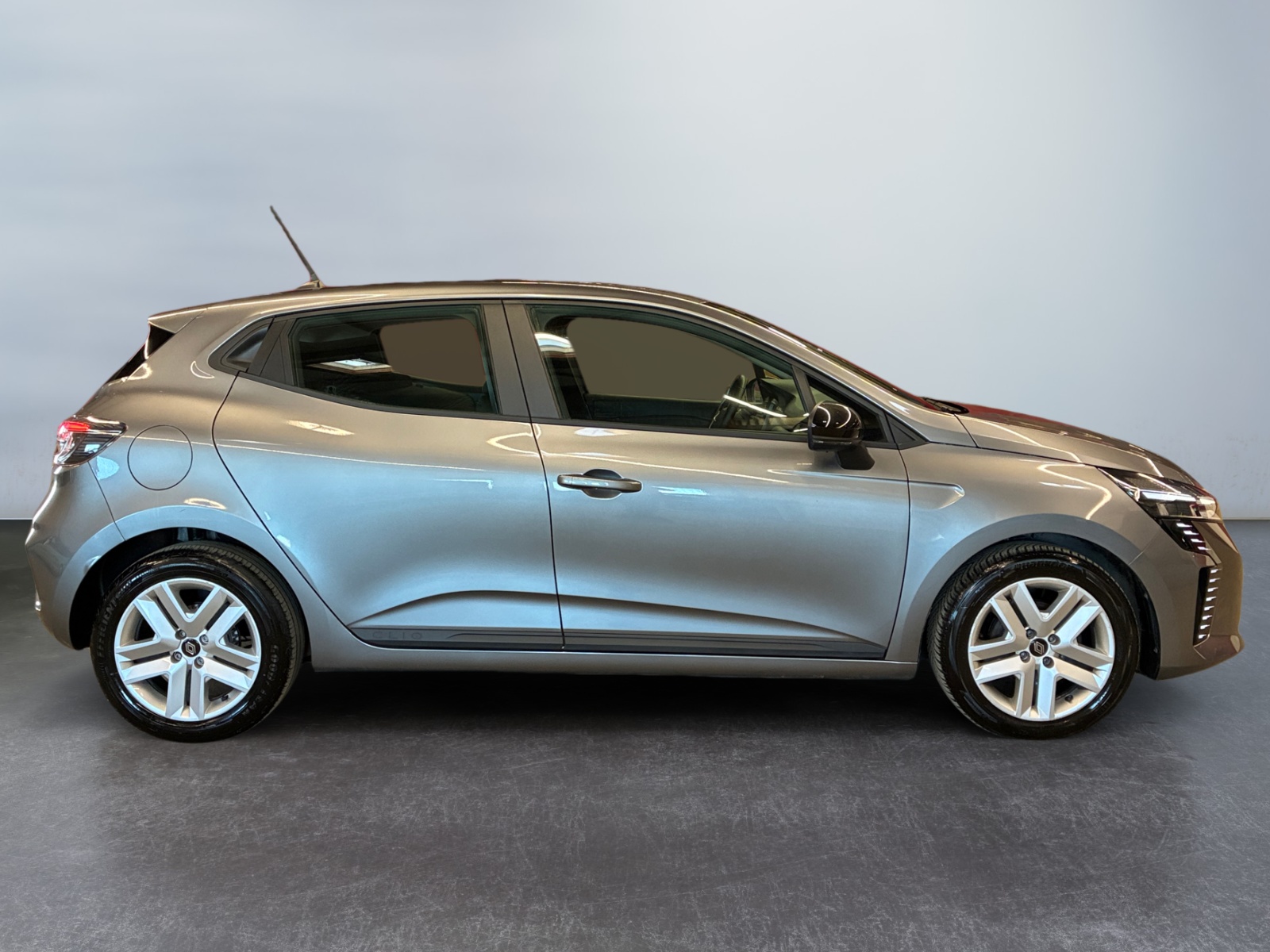 RENAULT CLIO SOCIETE ECO-G 100 ch GSR2 EVOLUTION REVERSIBLE 2024