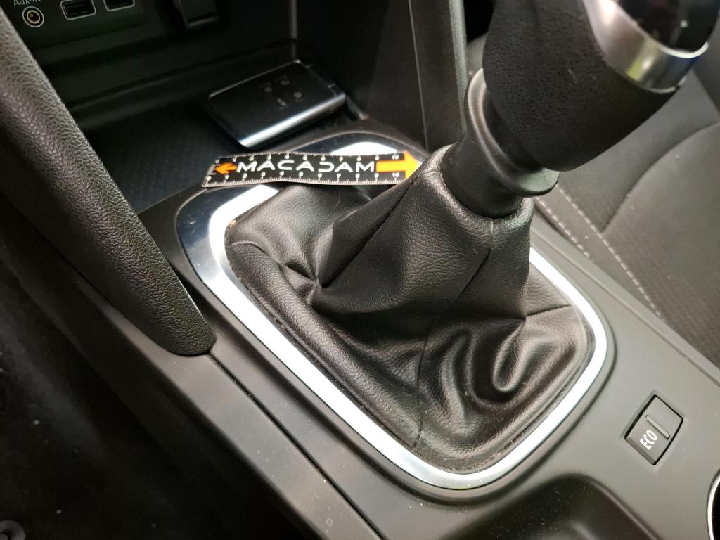RENAULT MÉGANE MEGANE IV BERLINE Blue dCi 115 Business 2021