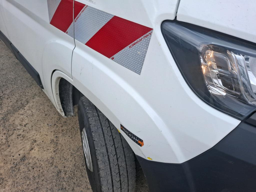 PEUGEOT BOXER FOURGON TOLE 333 L2H2 BLUEHDI 140 S&S PREMIUM 2021