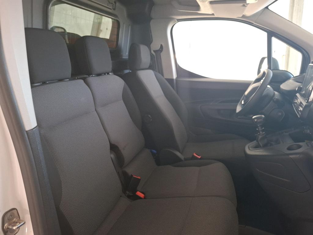 PEUGEOT PARTNER FGN FOURGON STANDARD 1000 KG BLUEHDI 100 S&S BVM6 PREMIUM 2022