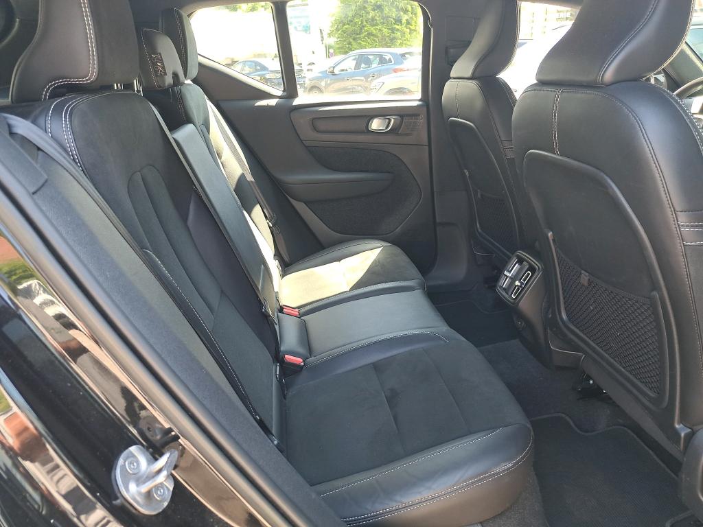 VOLVO XC40 T2 129 ch R-Design 2022