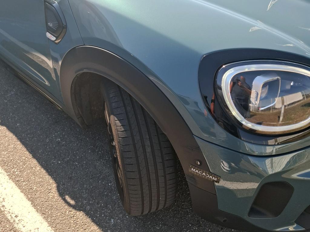 MINI COUNTRYMAN F60 LCI 136 ch BVA7 Cooper Essential 2023