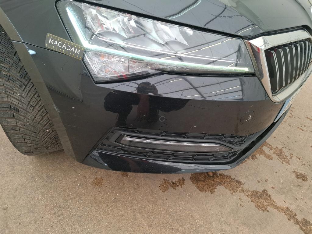 SKODA SUPERB COMBI 2.0 TDI 150 SCR DSG7 Business 2022