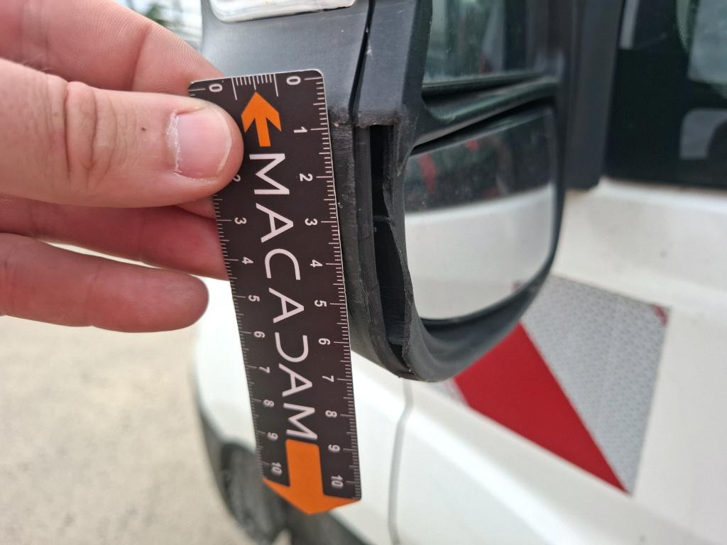 PEUGEOT BOXER FOURGON TOLE 333 L2H2 BLUEHDI 140 S&S PREMIUM 2021