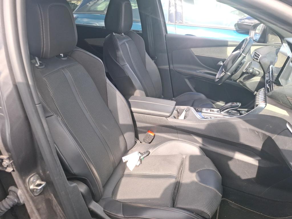 PEUGEOT 5008 BlueHDi 130ch S&S EAT8 GT 2023
