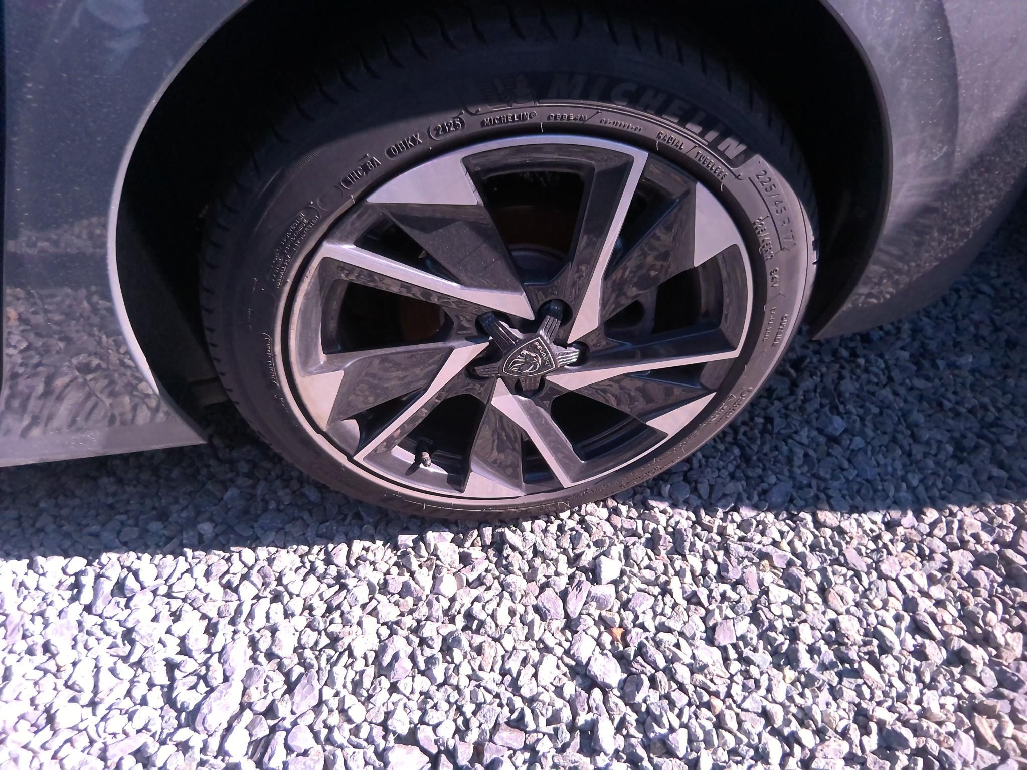 PEUGEOT 308 BlueHDi 130ch S&S EAT8 Allure 2025