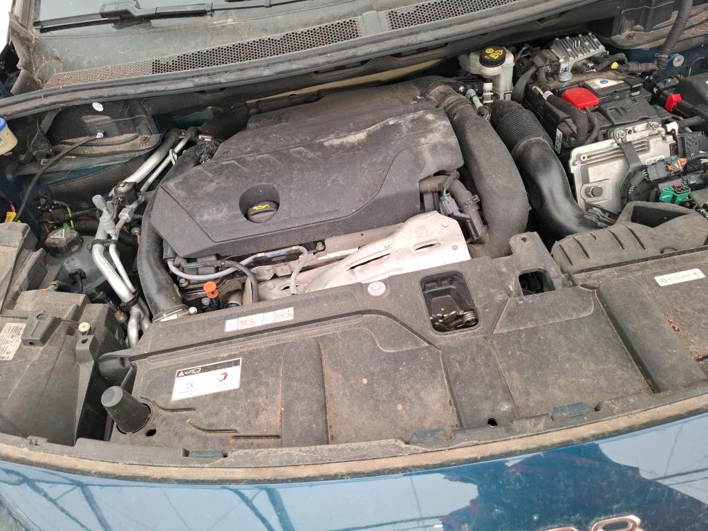 PEUGEOT 3008 Hybrid 225 e-EAT8 Allure Pack 2022