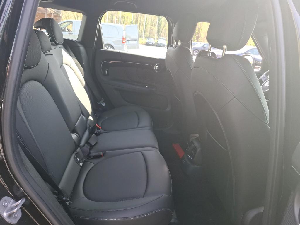 MINI COUNTRYMAN F60 LCI 136 ch BVA7 Cooper Essential 2023