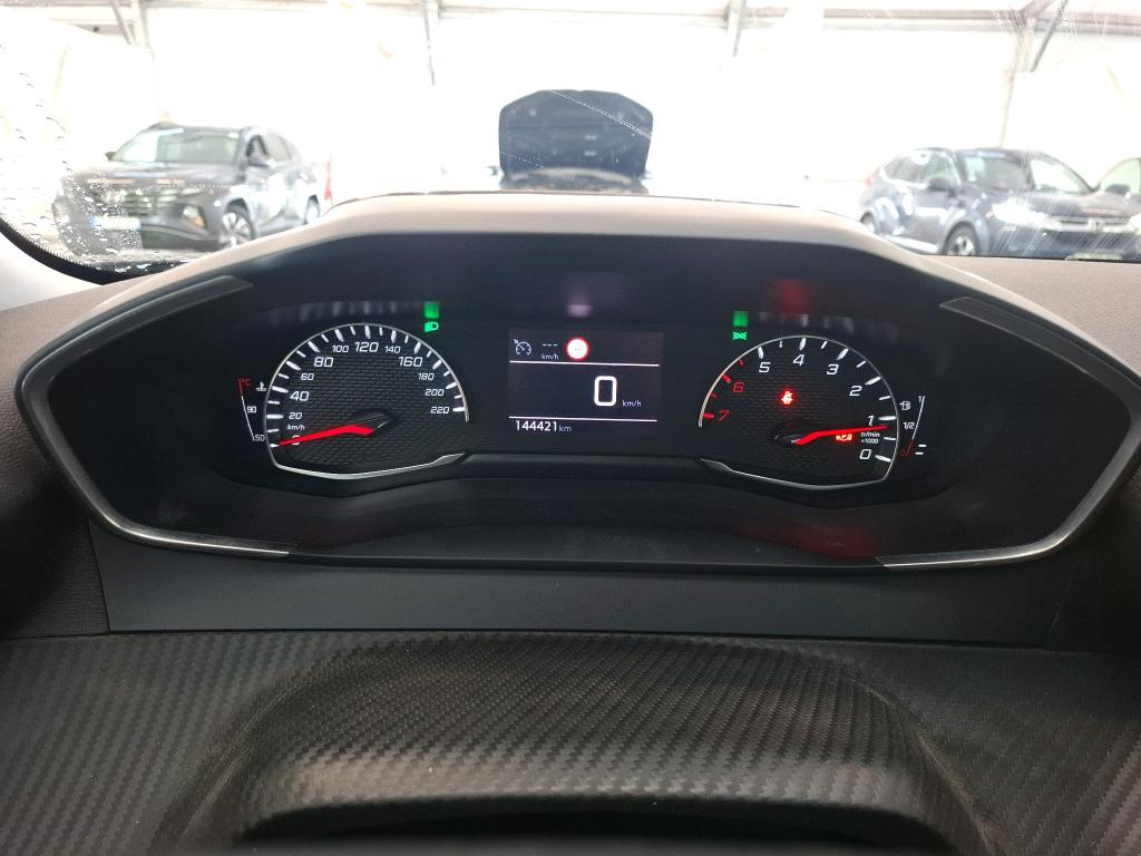 PEUGEOT 2008 BlueHDi 110 S&S BVM6 Active Pack 2022