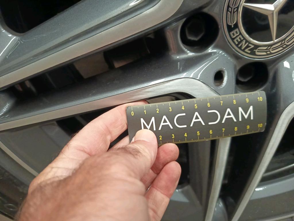 MERCEDES-BENZ GLA 200 d 8G-DCT AMG Line 2021