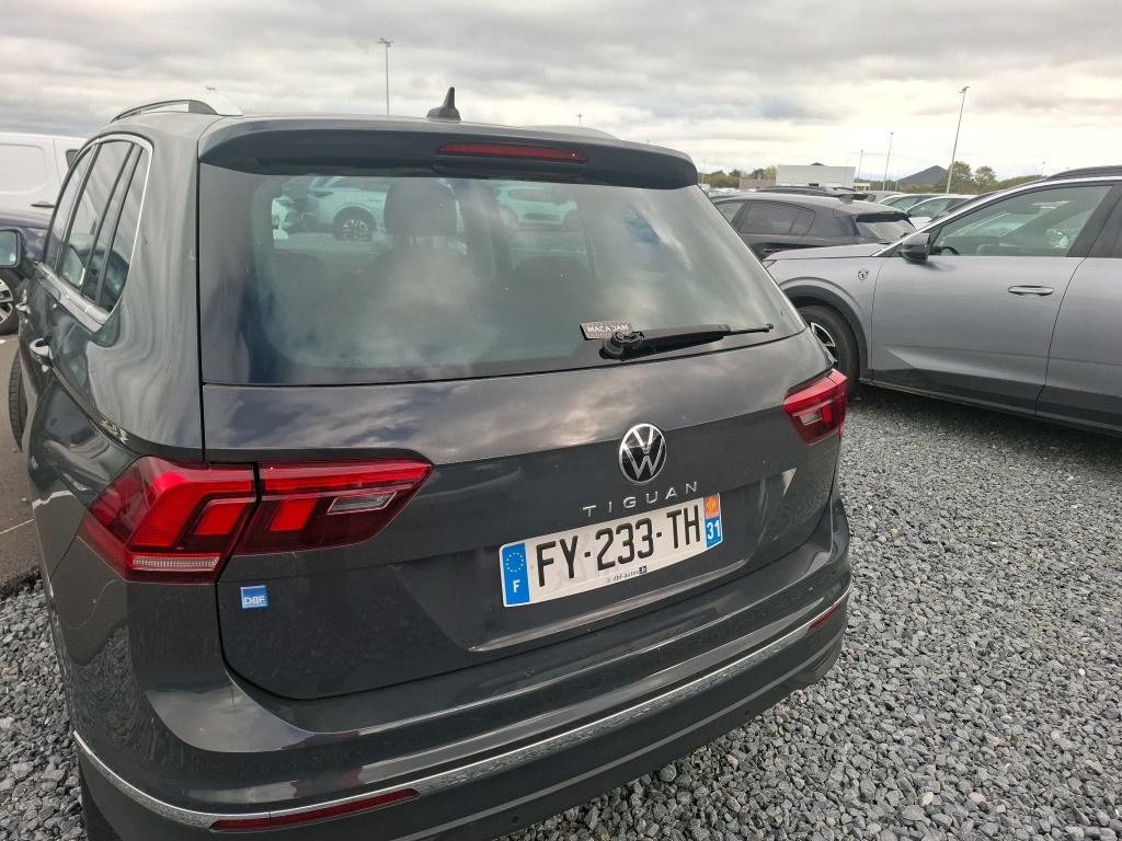 VOLKSWAGEN TIGUAN BUSINESS 1.5 TSI 150 DSG7 Life 2021