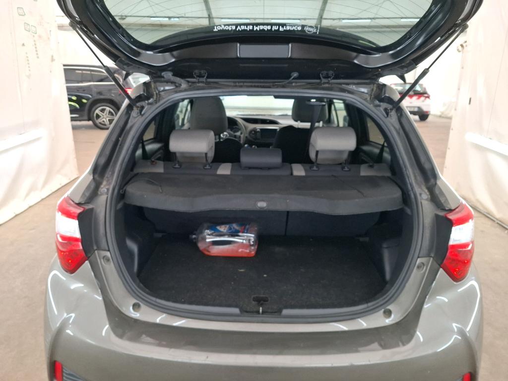 TOYOTA YARIS HYBRIDE 100h France 2017