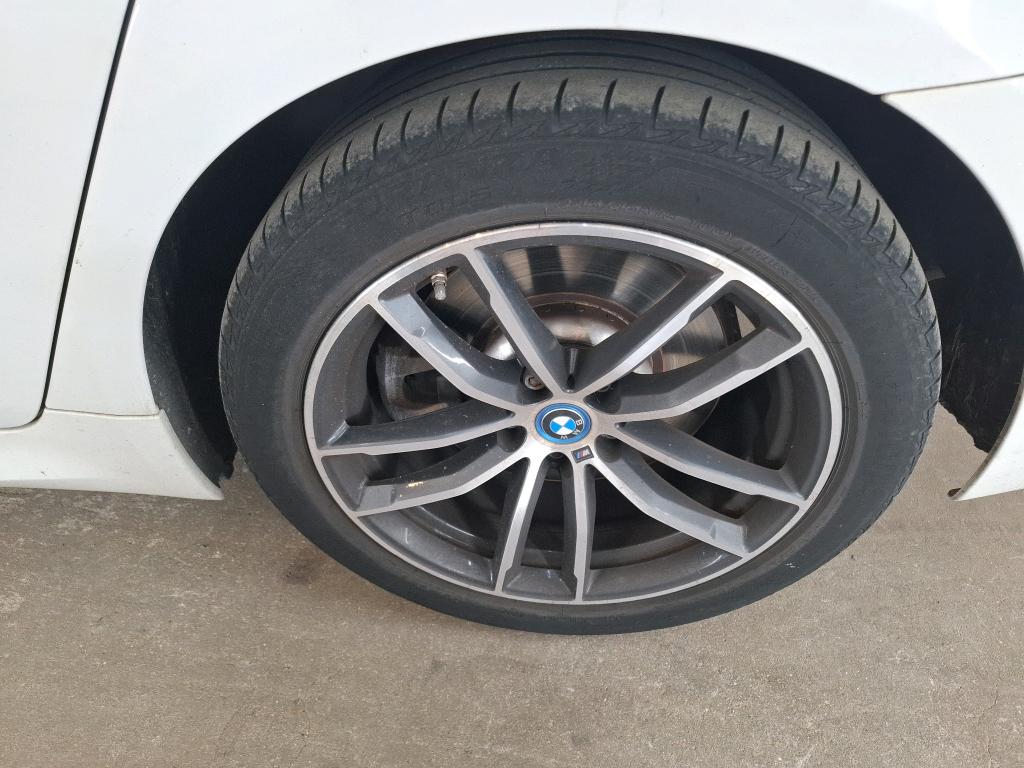 BMW SERIE 5 G30 LCI 545e TwinPower Turbo xDrive 394 ch BVA8 M Sport 2023