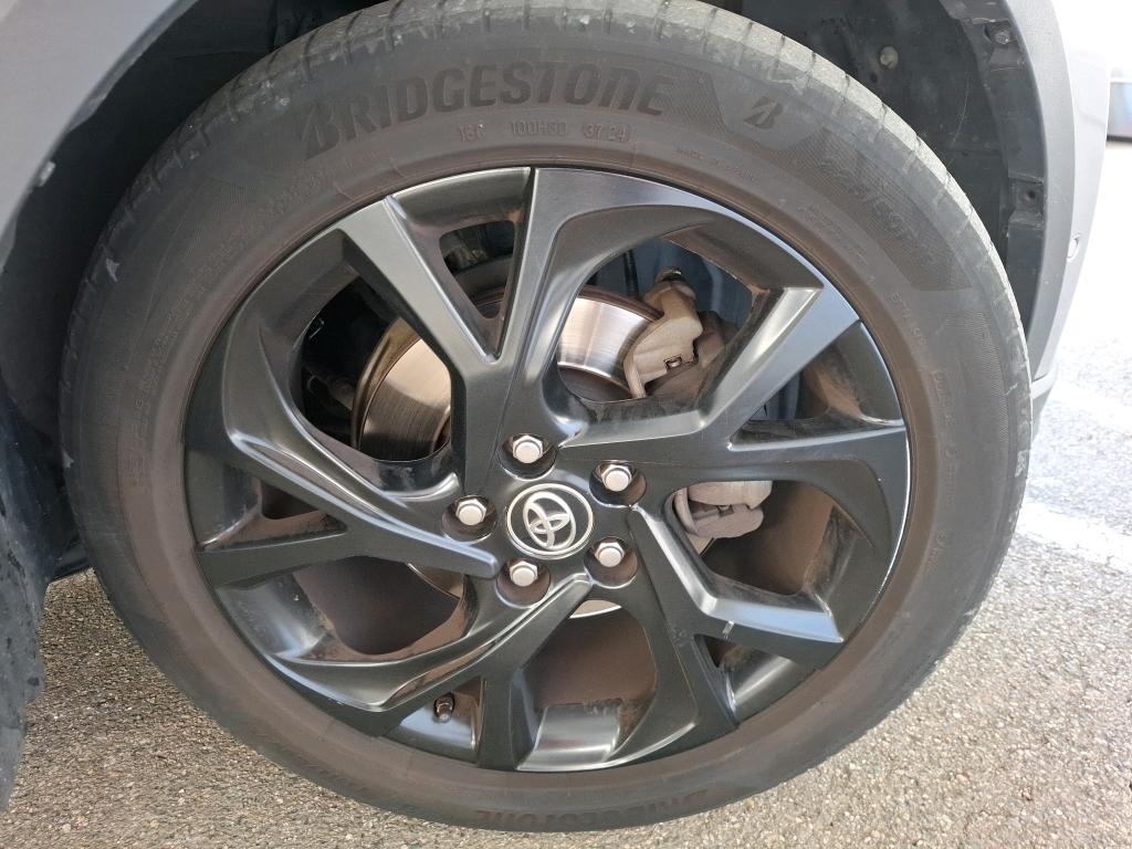 TOYOTA C-HR HYBRIDE 122h Dynamic 2019