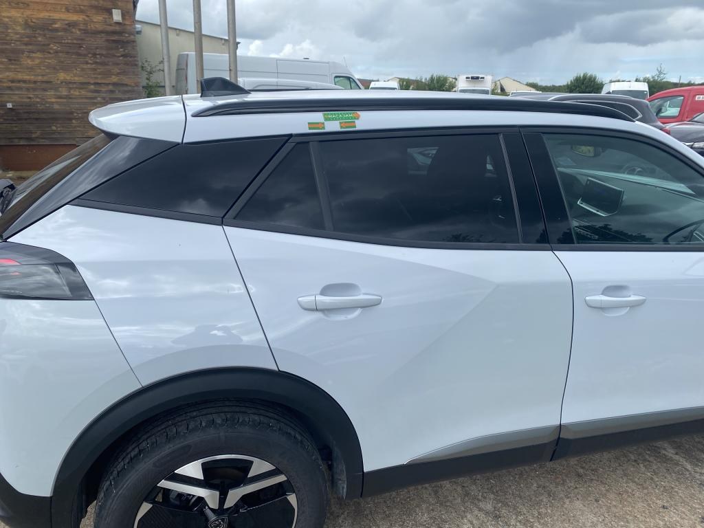 PEUGEOT 2008 Hybrid 145 ch e-DCS6 Allure 2025