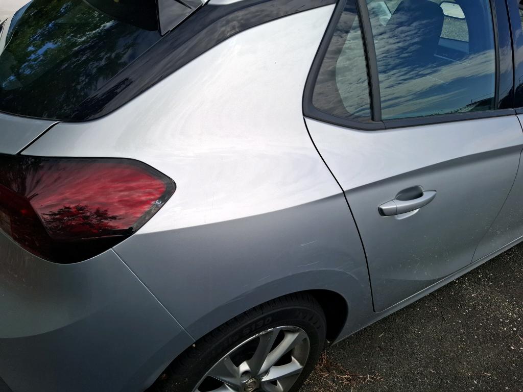 OPEL CORSA 1.2 75 ch BVM5 Elegance Business 2023