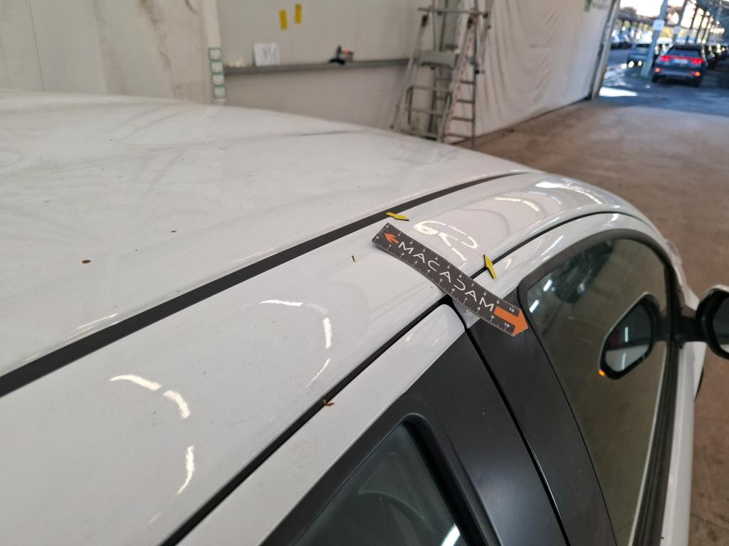 TOYOTA YARIS HYBRIDE 116h France 2021