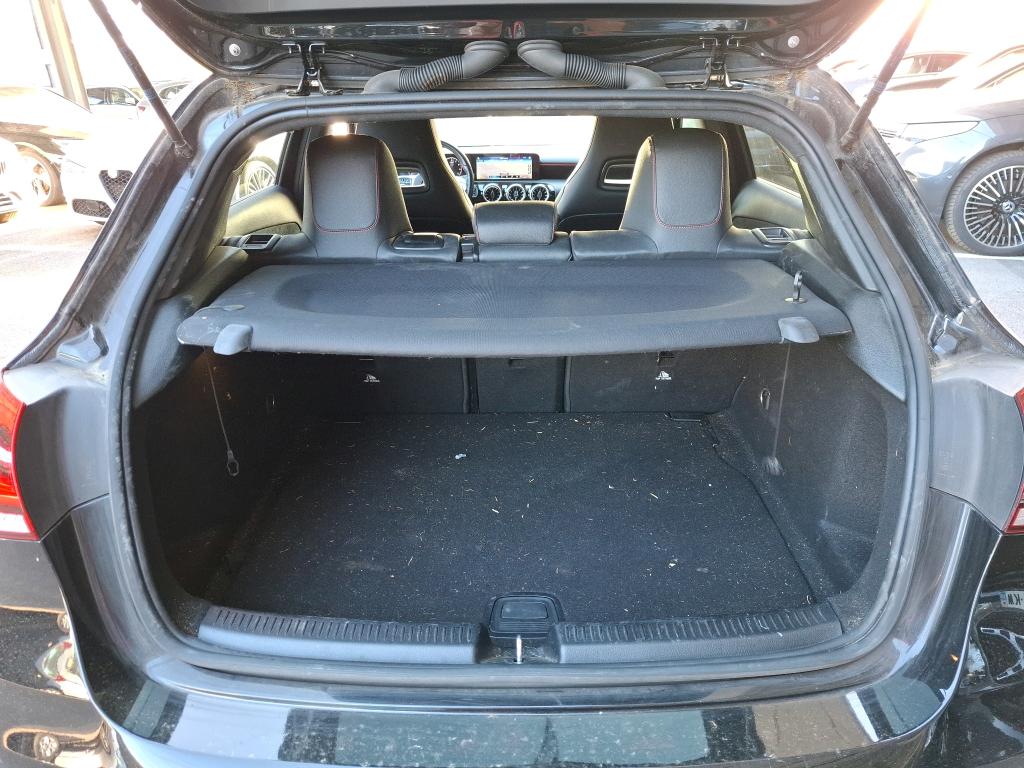 MERCEDES CLASSE A 200 7G-DCT AMG Line 2022