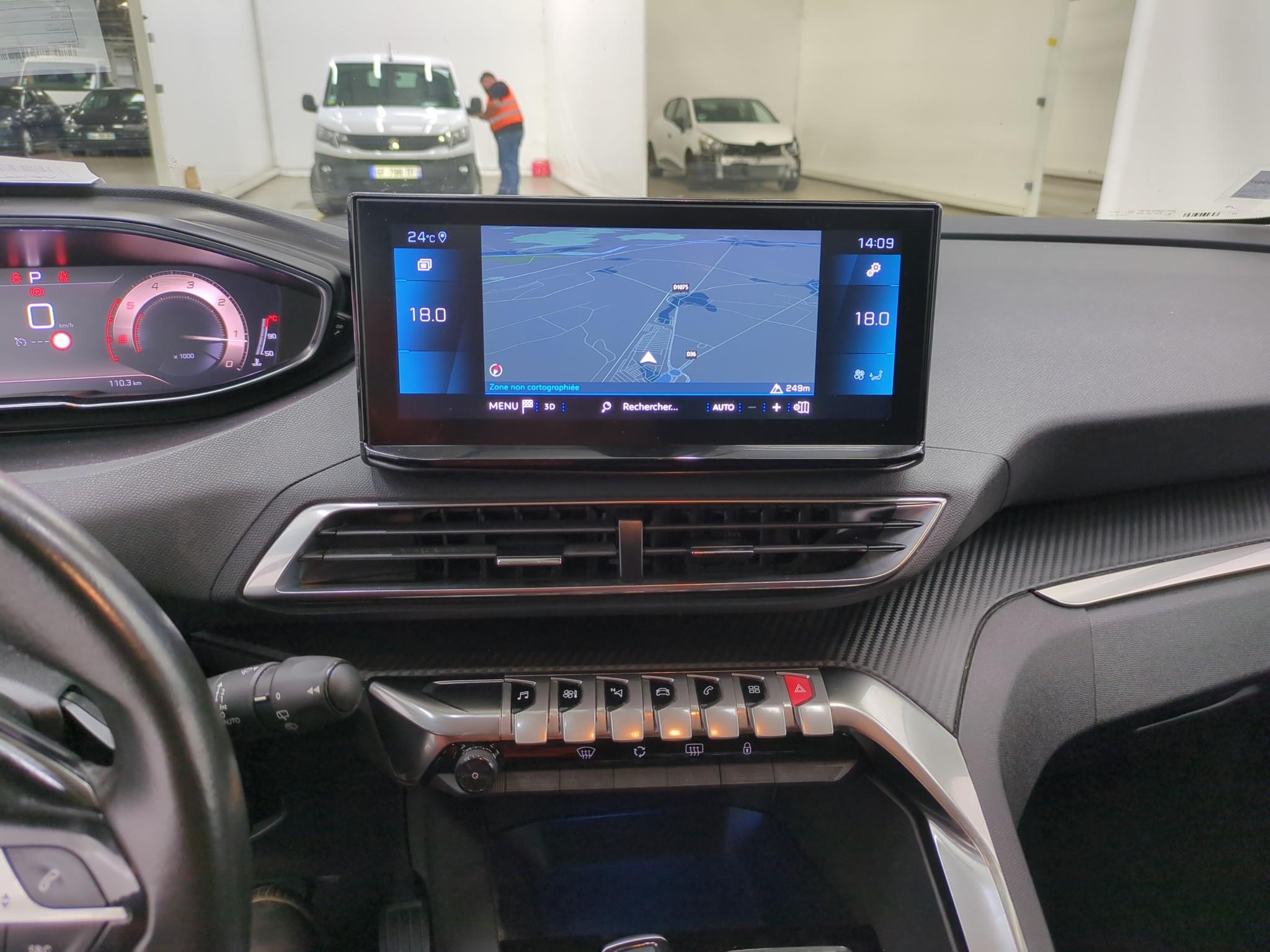 PEUGEOT 3008 BlueHDi 130ch S&S EAT8 Active Pack 2021