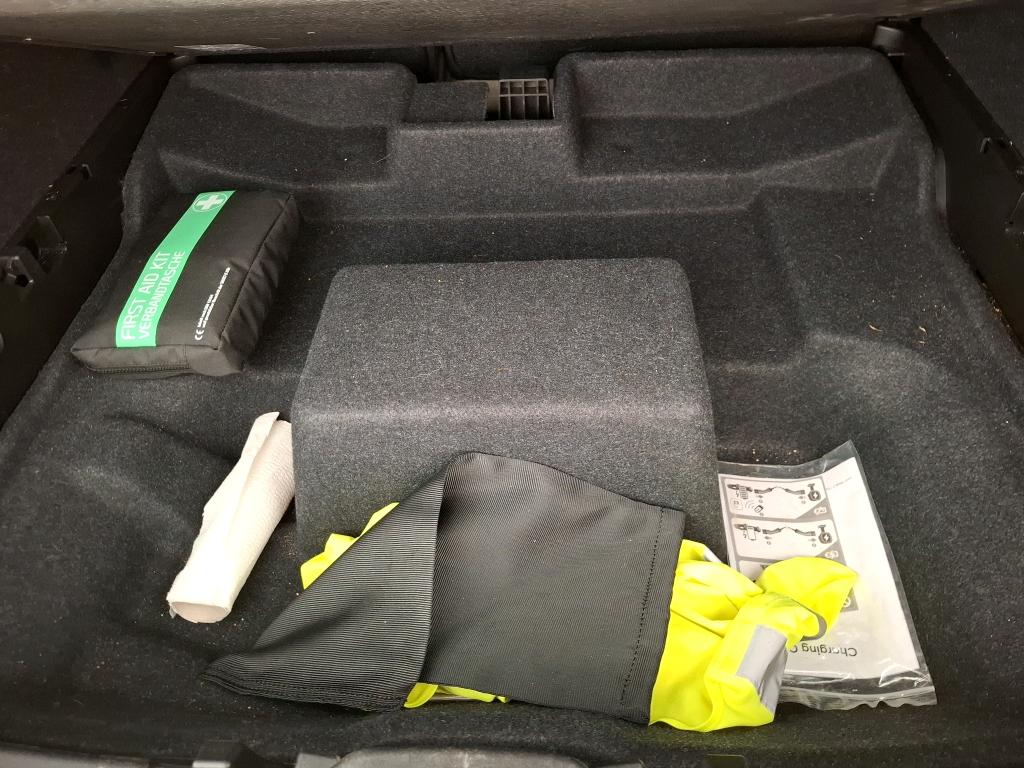 VOLVO XC40 T4 Recharge 129+82 ch DCT7 Ultimate 2023