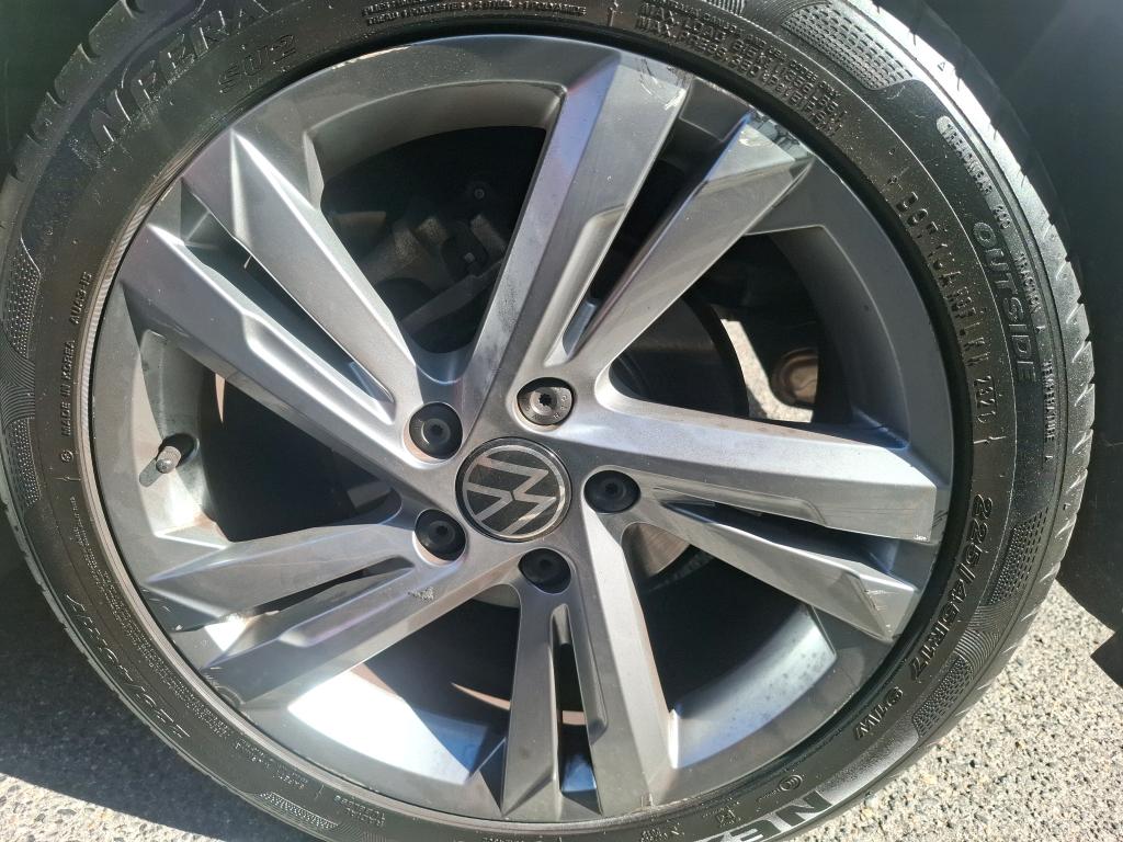 VOLKSWAGEN GOLF 1.5 eTSI OPF 130 DSG7 R-Line 2022