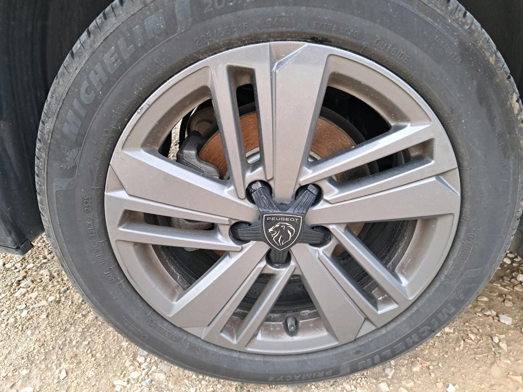 PEUGEOT 308 SW PureTech 130ch S&S EAT8 Active Pack 2023
