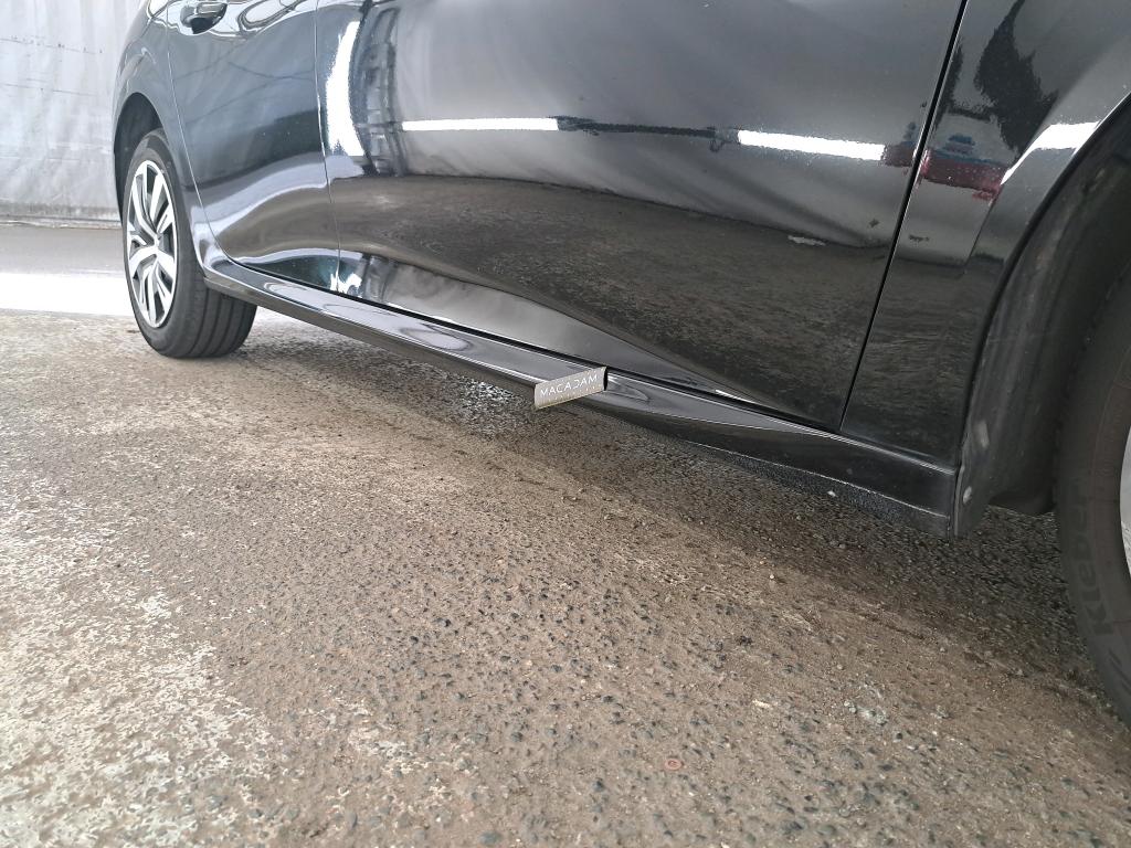 PEUGEOT 208) 208 PureTech 100 S&S BVM6 Active Pack 2023