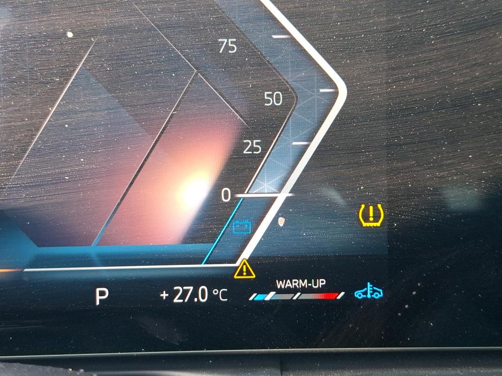 BMW SERIE 3 TOURING G21 LCI 318d 150 ch BVA8 Business Design 2023