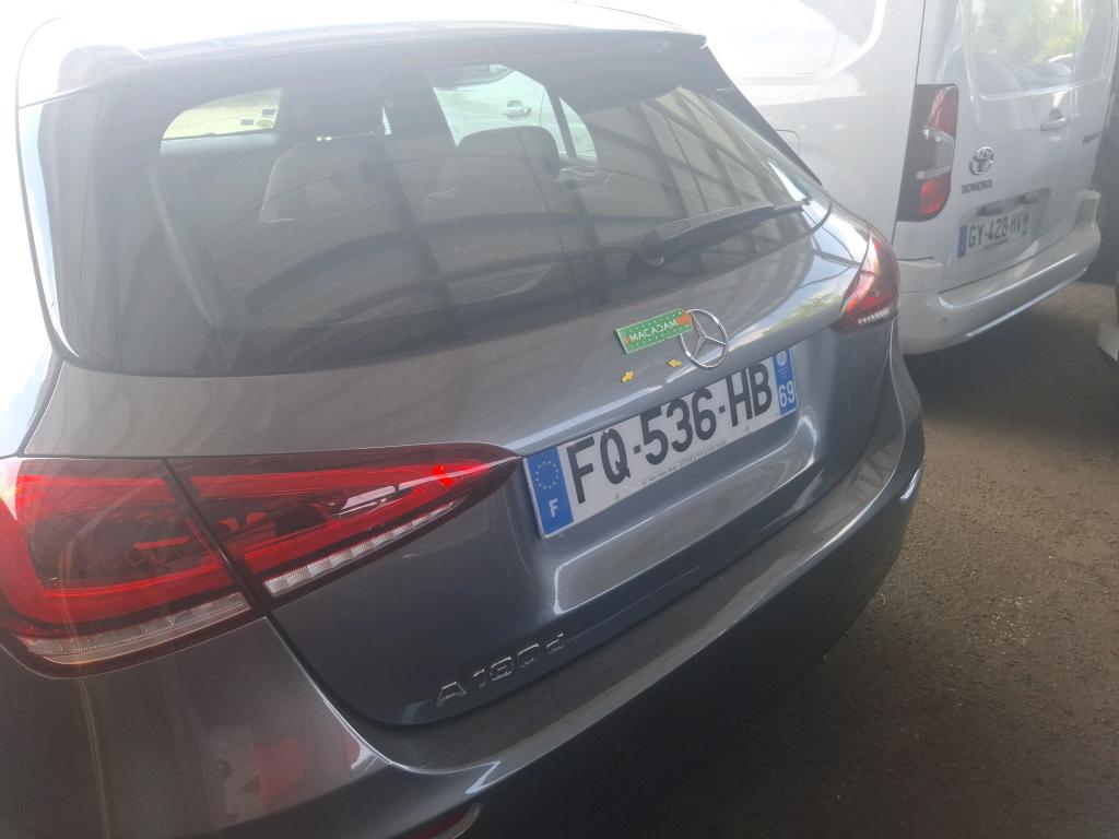 MERCEDES-BENZ MERCEDES CLASSE A 180 d 7G-DCT Style Line 2020