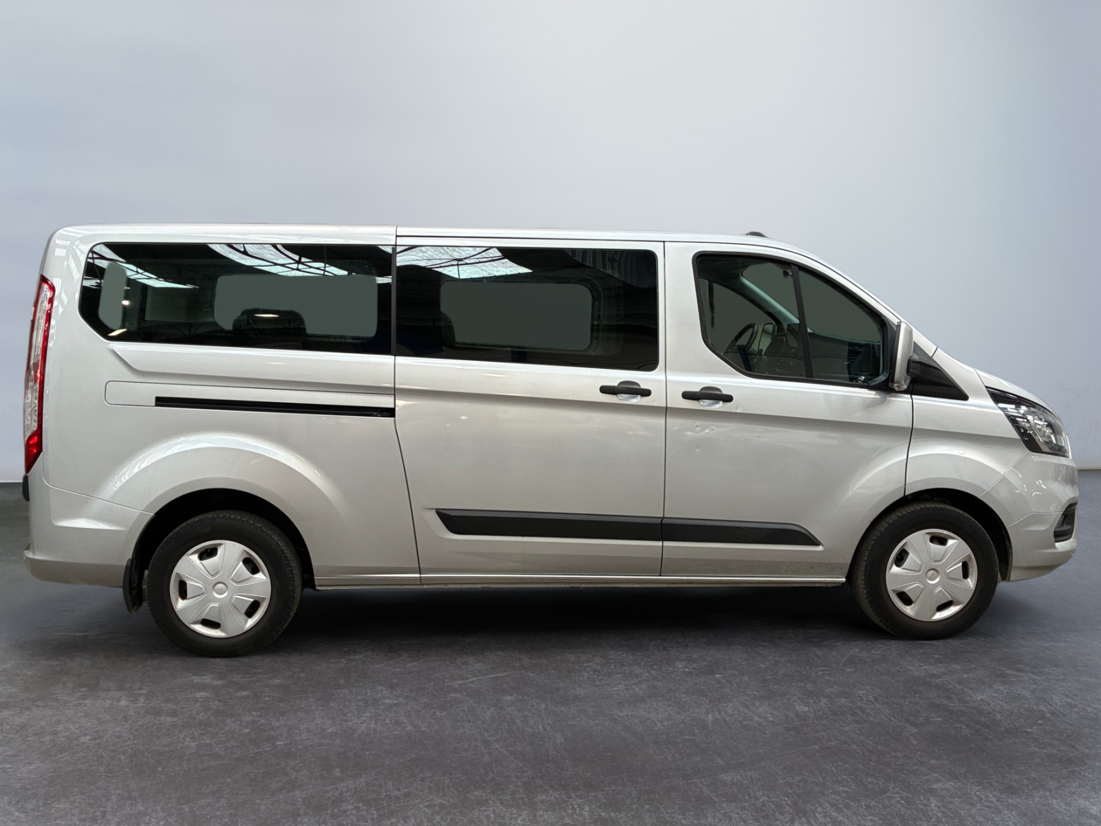 FORD Transit Custom 320 L2H1 2.0 EcoBlue 130 Trend Business 2023