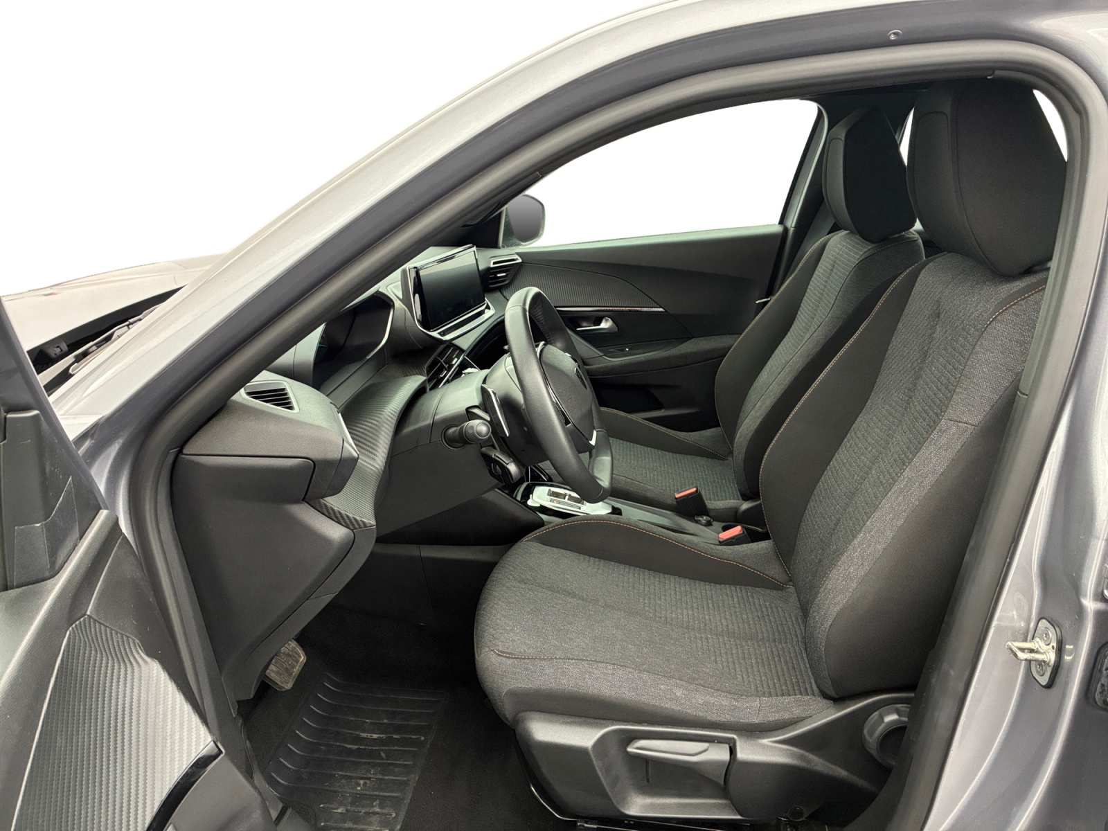 PEUGEOT 2008 Hybrid 136 e-DCS6 Style 2025