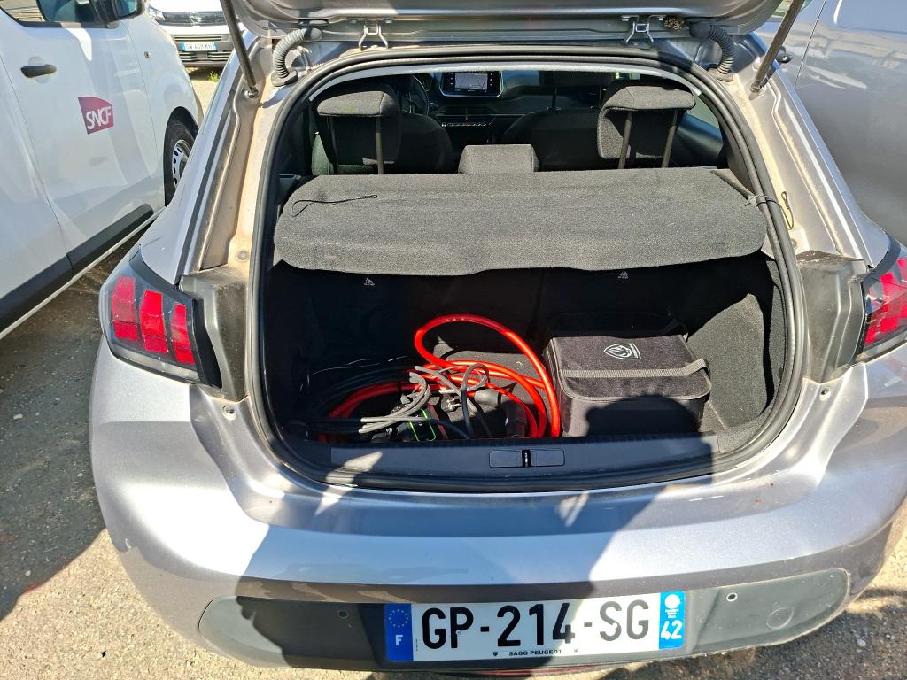 PEUGEOT 208) 208 Electrique 50 kWh 136ch Active Pack 2023