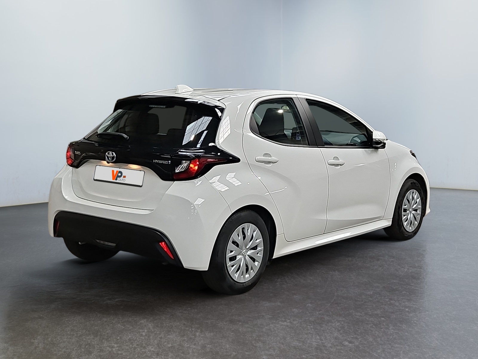 TOYOTA YARIS HYBRIDE 116h Dynamic Business + Beyond Academy 2022