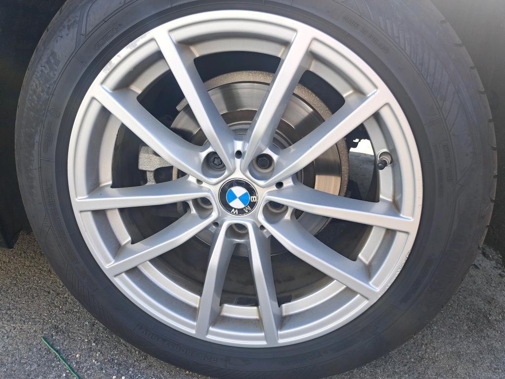 BMW SERIE 3 TOURING G21 LCI 318d 150 ch BVA8 Business Design 2023