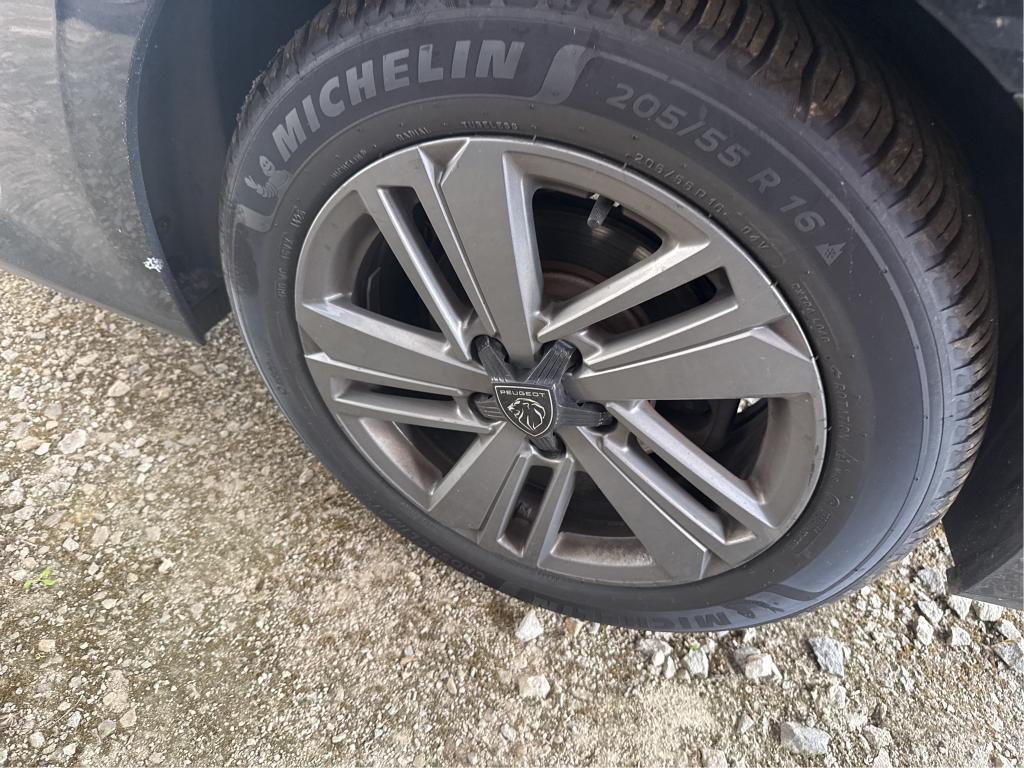 PEUGEOT 308 SW PureTech 130ch S&S EAT8 Active Pack 2023