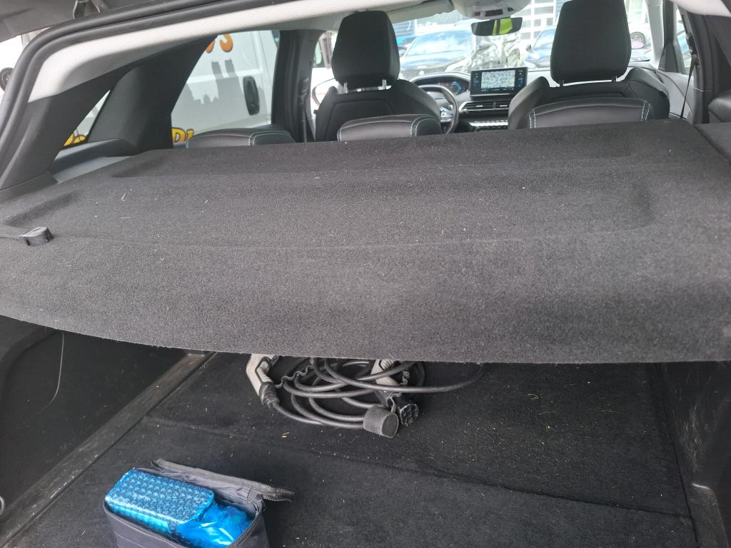 PEUGEOT 3008 Hybrid 225 e-EAT8 Allure Pack 2022