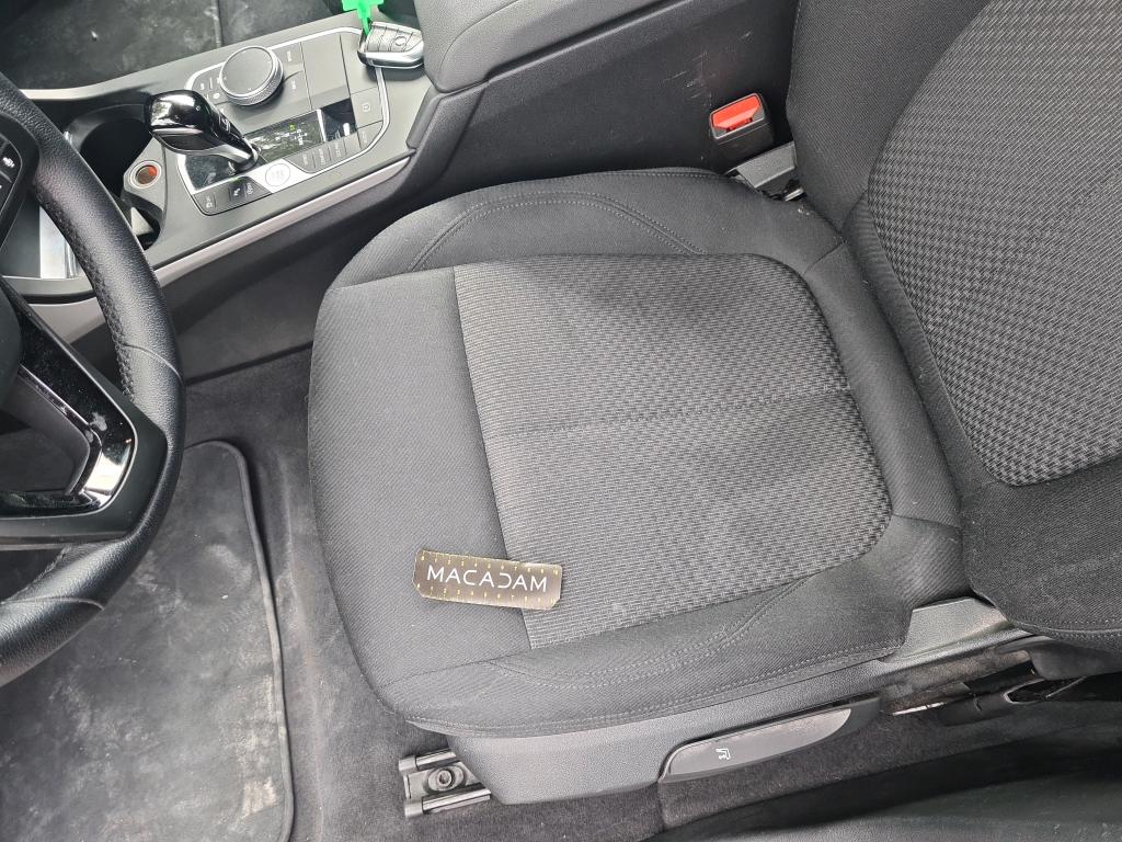 BMW SERIE 1 F40 118i 136 ch DKG7 Lounge 2022