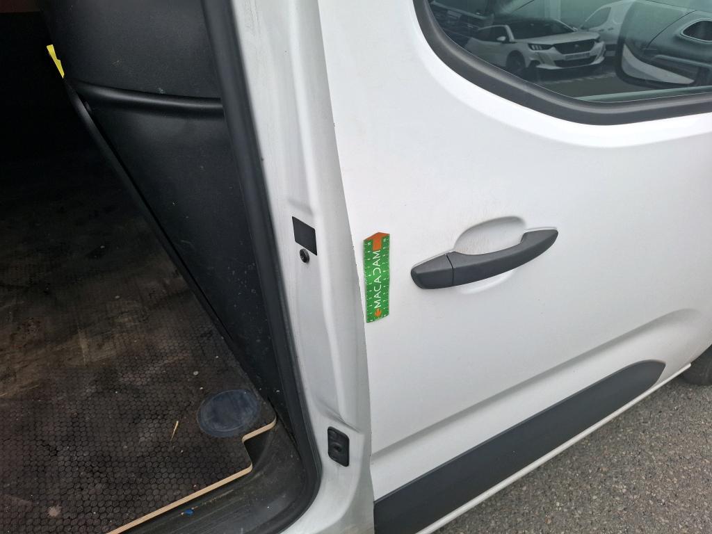 PEUGEOT PARTNER FOURGON STANDARD 650 KG BLUEHDI 100 S&S BVM5 PREMIUM 2021