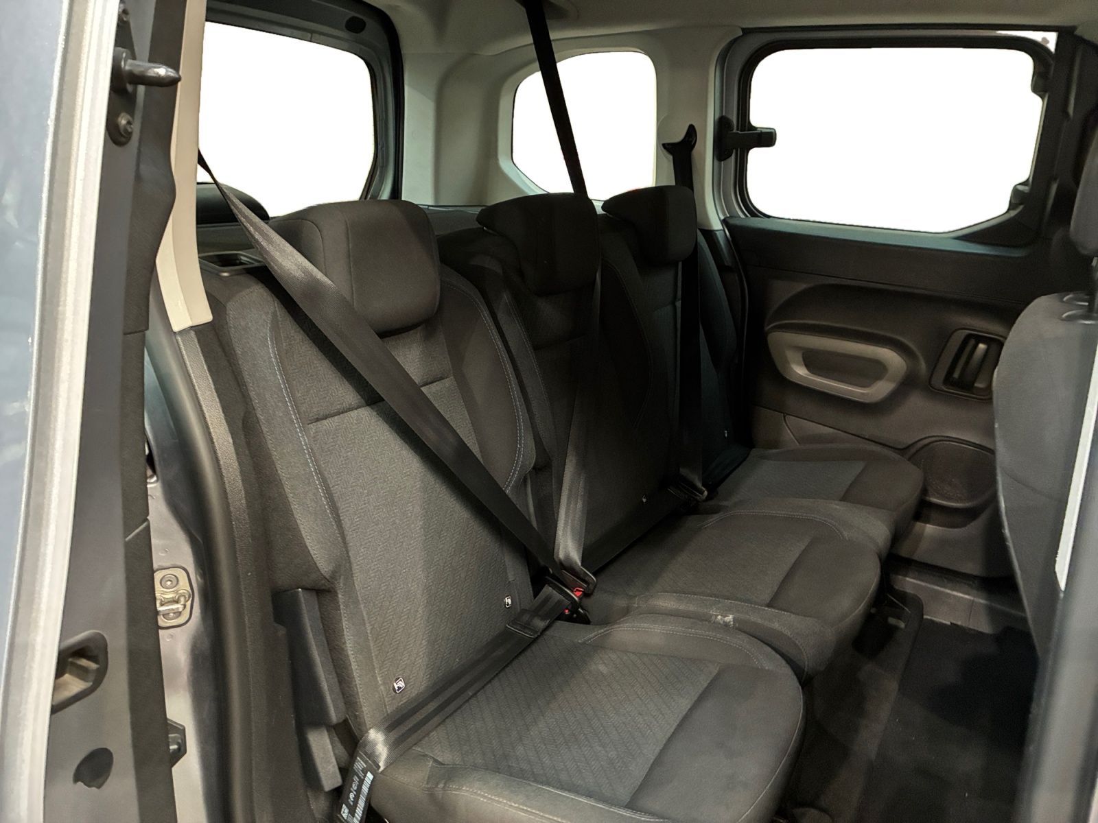 PEUGEOT RIFTER Standard BlueHDi 100 S&S BVM6 Style 5pl 2021