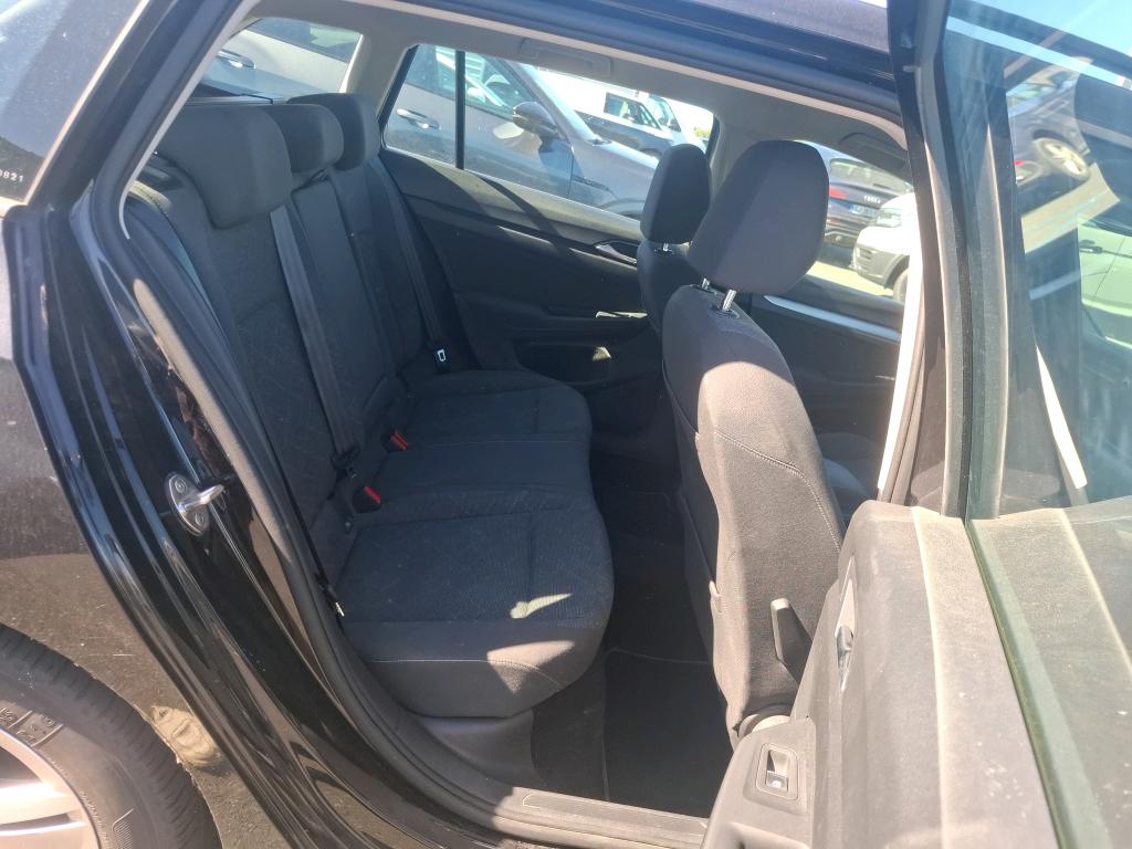 VOLKSWAGEN GOLF SW 2.0 TDI SCR 115 DSG7 Life Business 2021