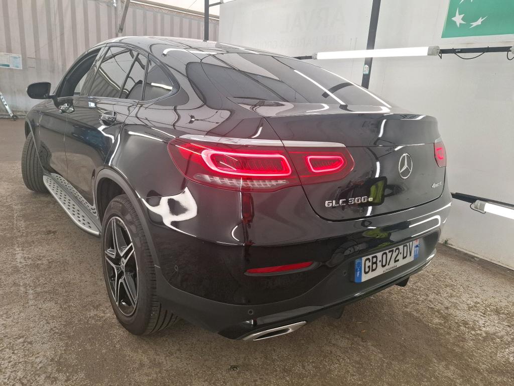 MERCEDES-BENZ MERCEDES CLASSE GLC COUPE Coupé 300 e 9G-Tronic 4Matic AMG Line 2021