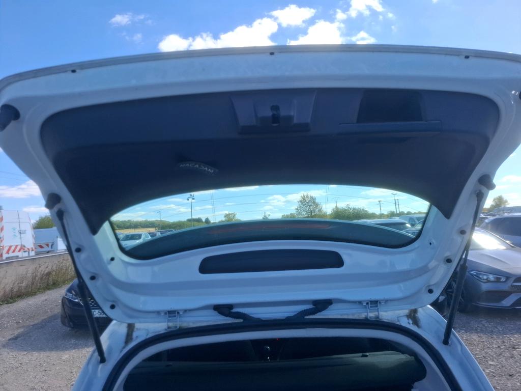 RENAULT CLIO SOCIETE BLUE DCI 100 - 21N AIR NAV 2022