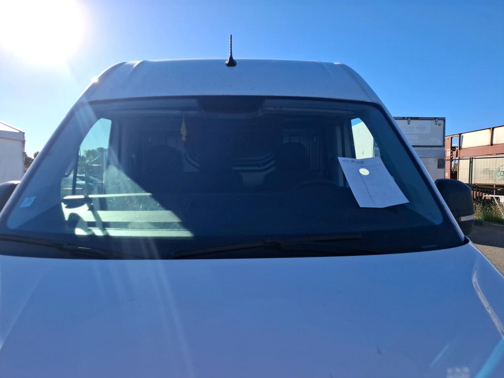 VOLKSWAGEN CRAFTER FOURGON VAN 35 L4H3 2.0 TDI 140 CH BUSINESS 2022