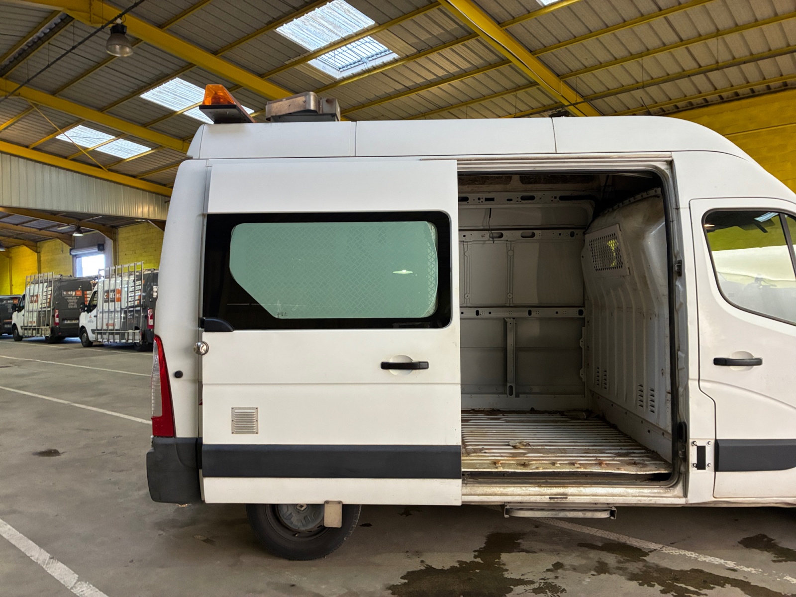 RENAULT MASTER FOURGON FGN L2H3 3.5t 2.3 dCi 125 ENERGY CONFORT EURO 5 2014