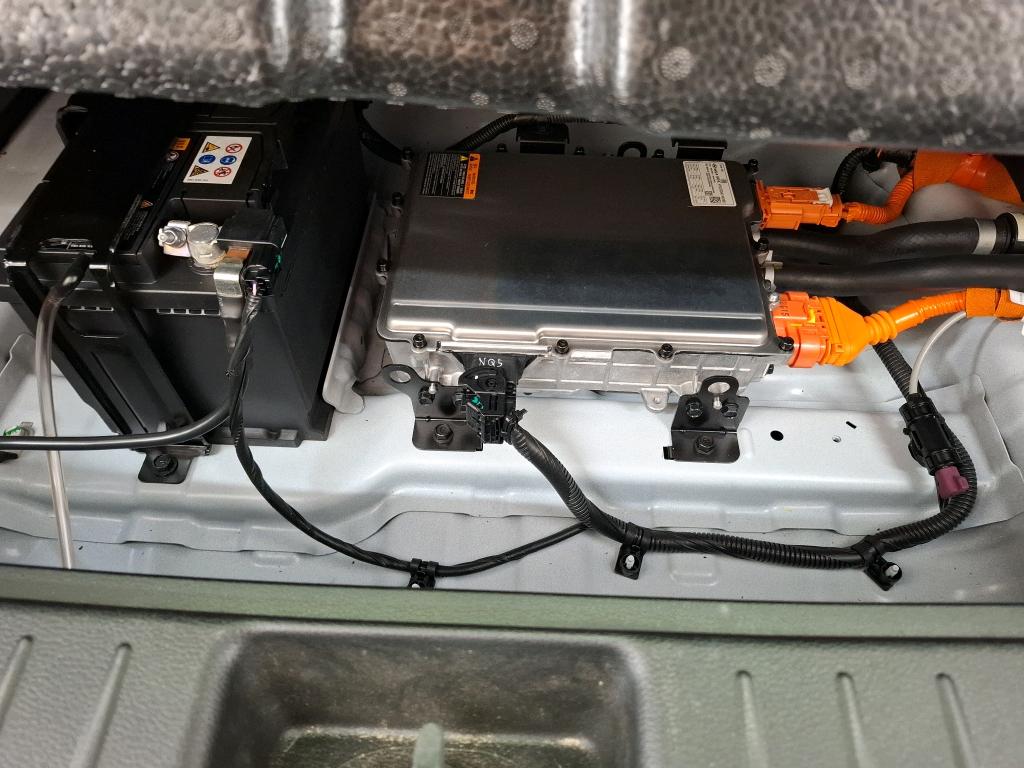 KIA SPORTAGE VP 1.6 T-GDi 265ch ISG Hybride Rechargeable BVA6 4x4 GT Line Premium 2022