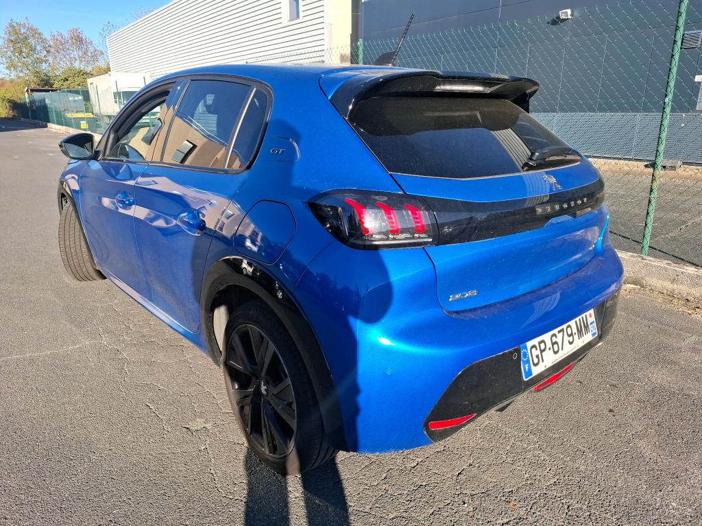 PEUGEOT 208) 208 PureTech 100 S&S EAT8 GT 2023
