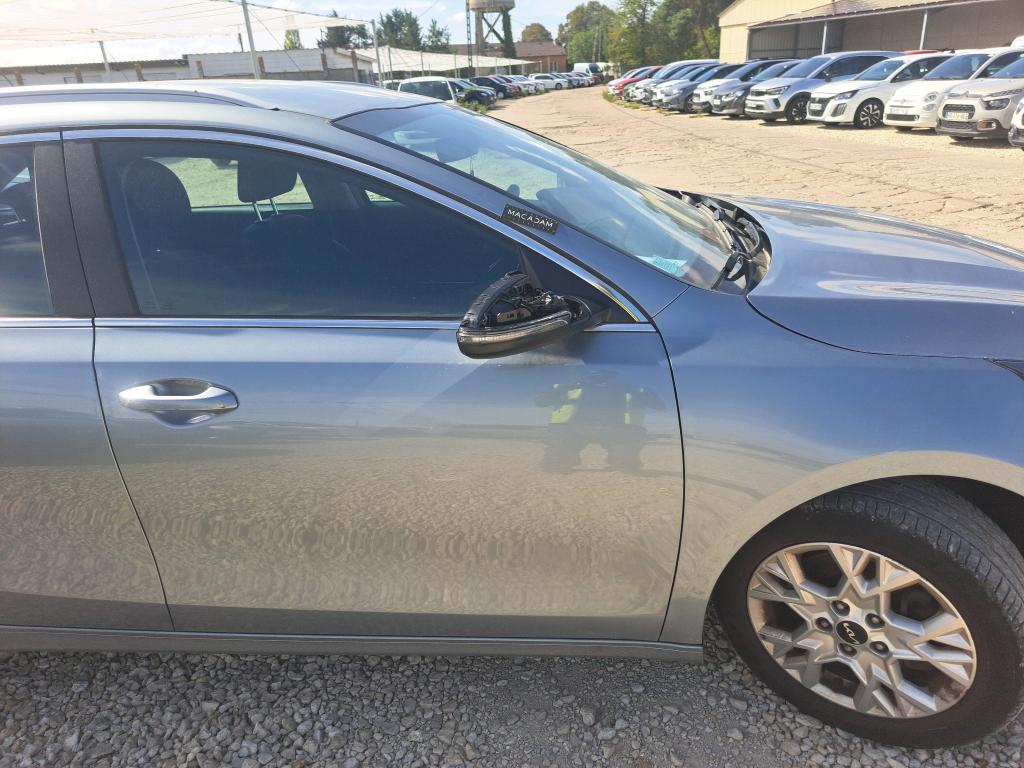 KIA CEE'D CEED SW 1.6 CRDi 136 ch MHEV DCT7 Active 2022
