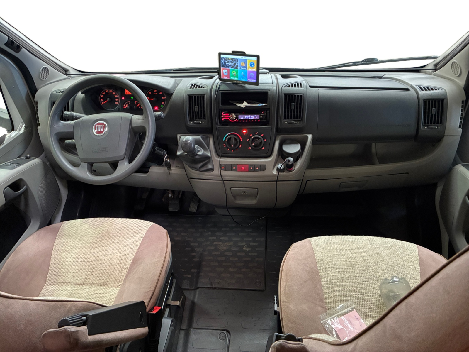 FIAT ADRIA CORAL 2.3 MJT 130 2012