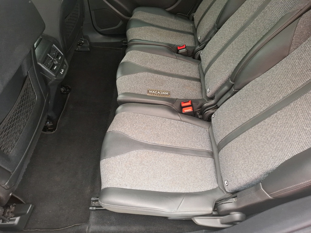 PEUGEOT 5008 BUSINESS BlueHDi 180ch S&S EAT8 Allure 2018